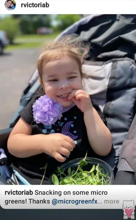 Victoria, a young customer loving microGREEN FX microgreens